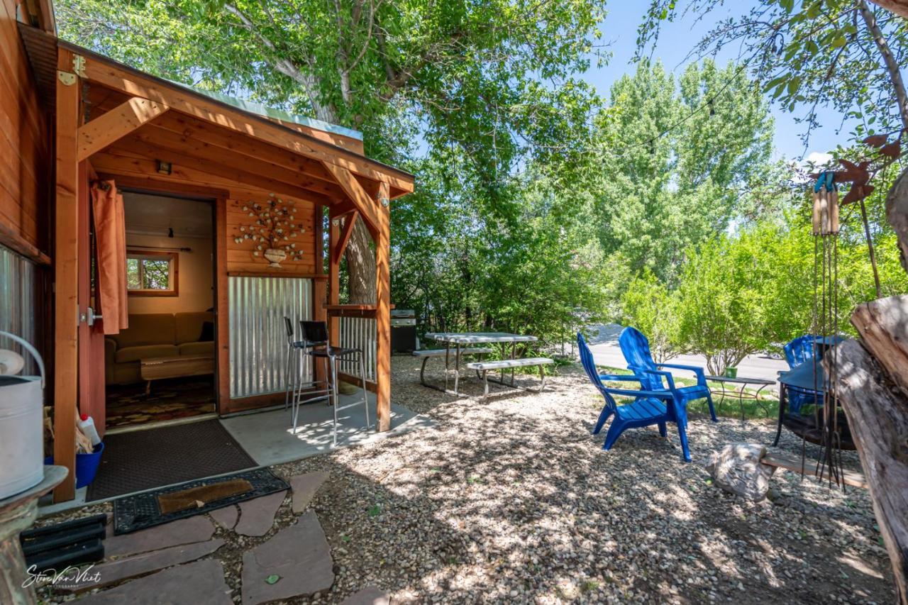 Lava Hideout Cabins Lava Hot Springs Exterior photo